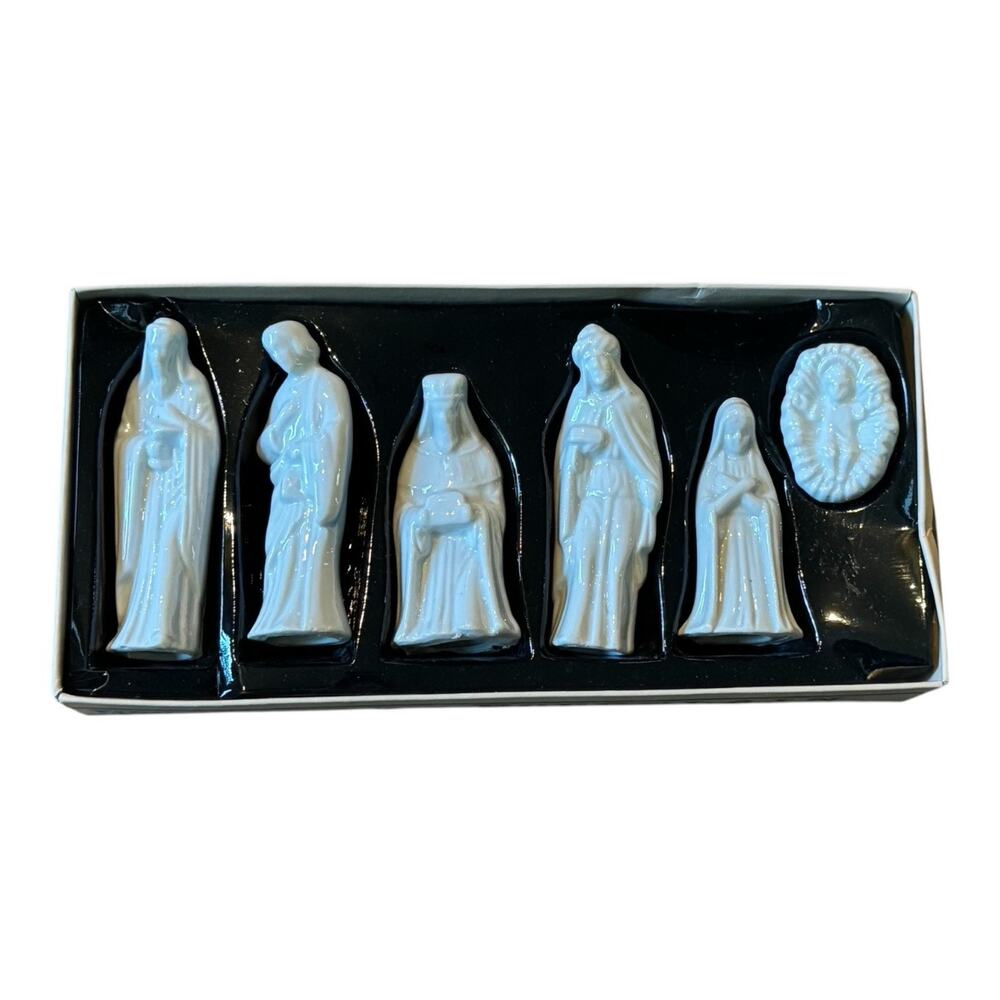 Vintage 1988‎ Porcelain Nativity Set Mini White Ceramic Trim Trends Christmas